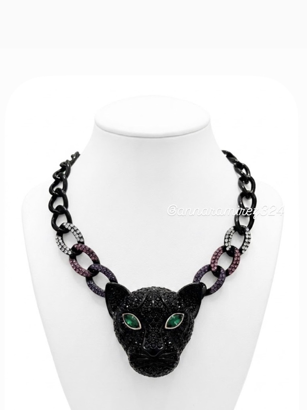 NWT ⚜️🖤⚜️ Betsey Johnson Bejeweled Black Panther Statement necklace